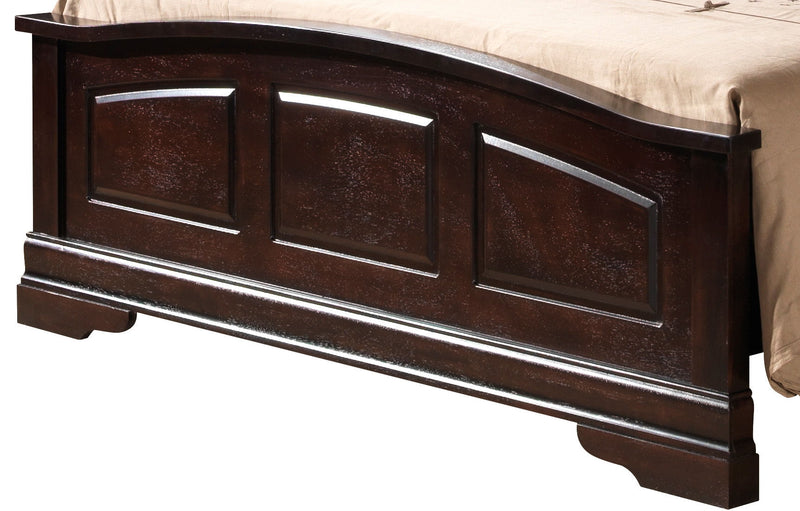 Panel Sleigh Bed Elegantly Crafted