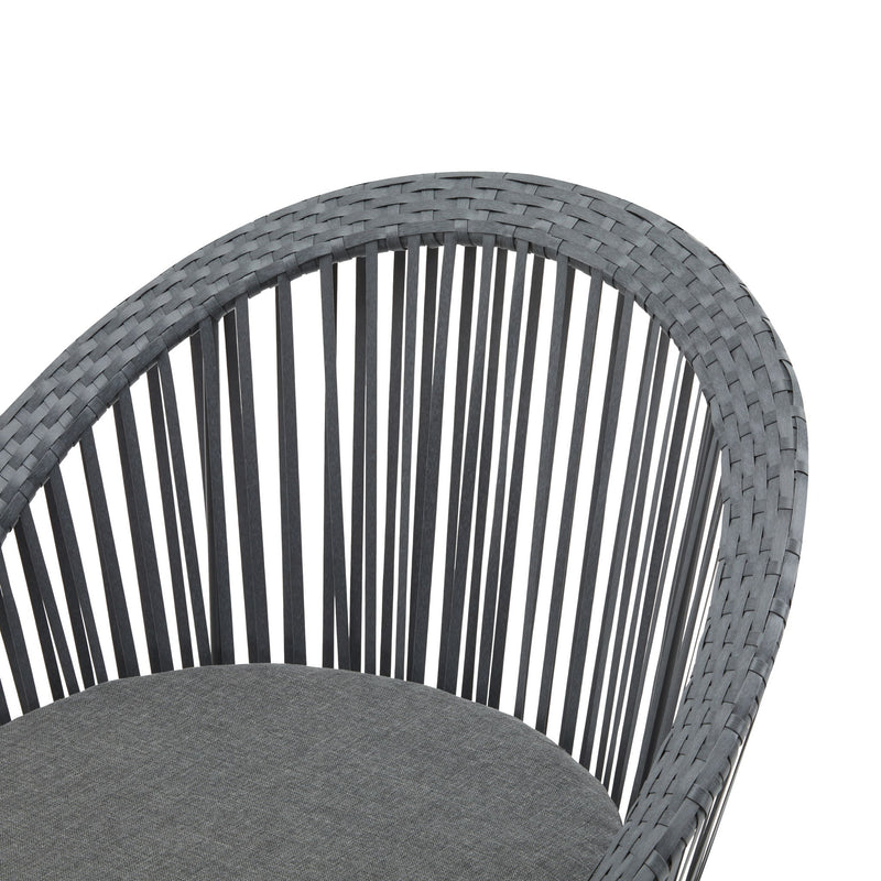 Modern Swivel Wicker Lounge Chair With Round Design