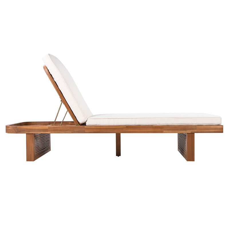 Outdoor Lounge Chair With Frame