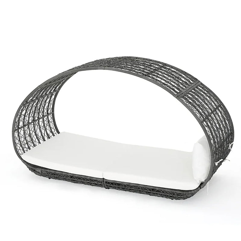 Abigal - Outdoor Wicker Daybed With Cushion