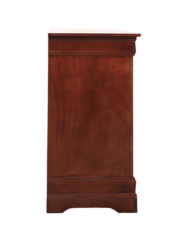Elegant Traditional Storage Dresser