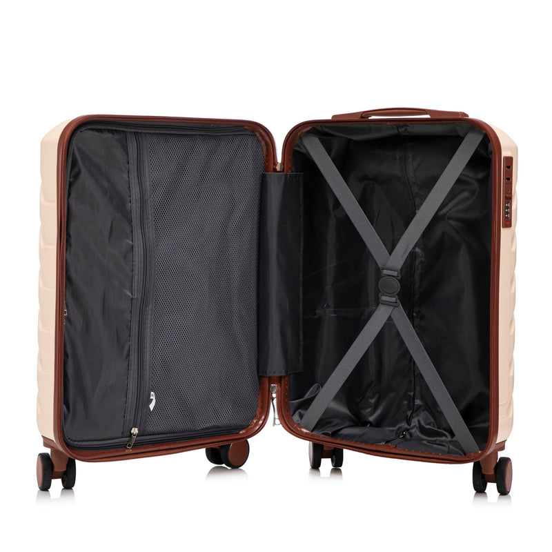 Hard Shell Travel Luggage With Scratch Resistant Surface