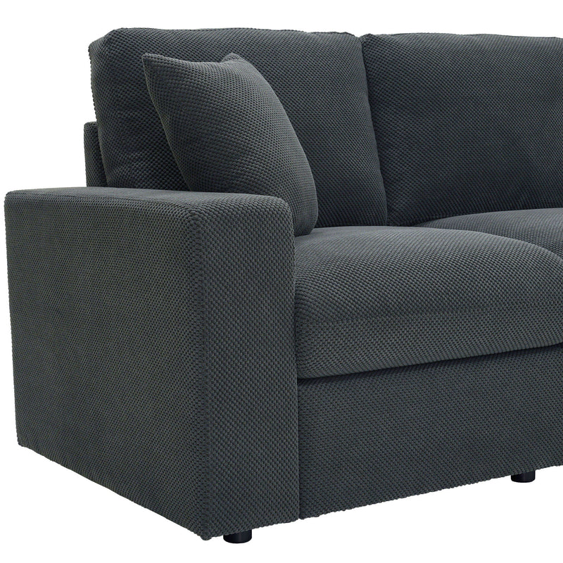 Sectional With 2 Ottomans