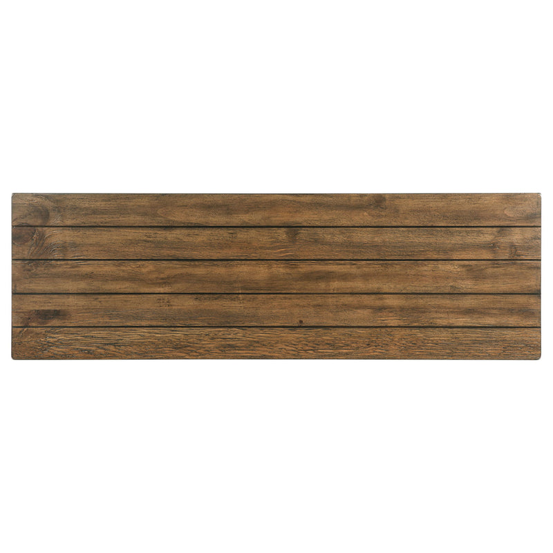 Castleton - Table