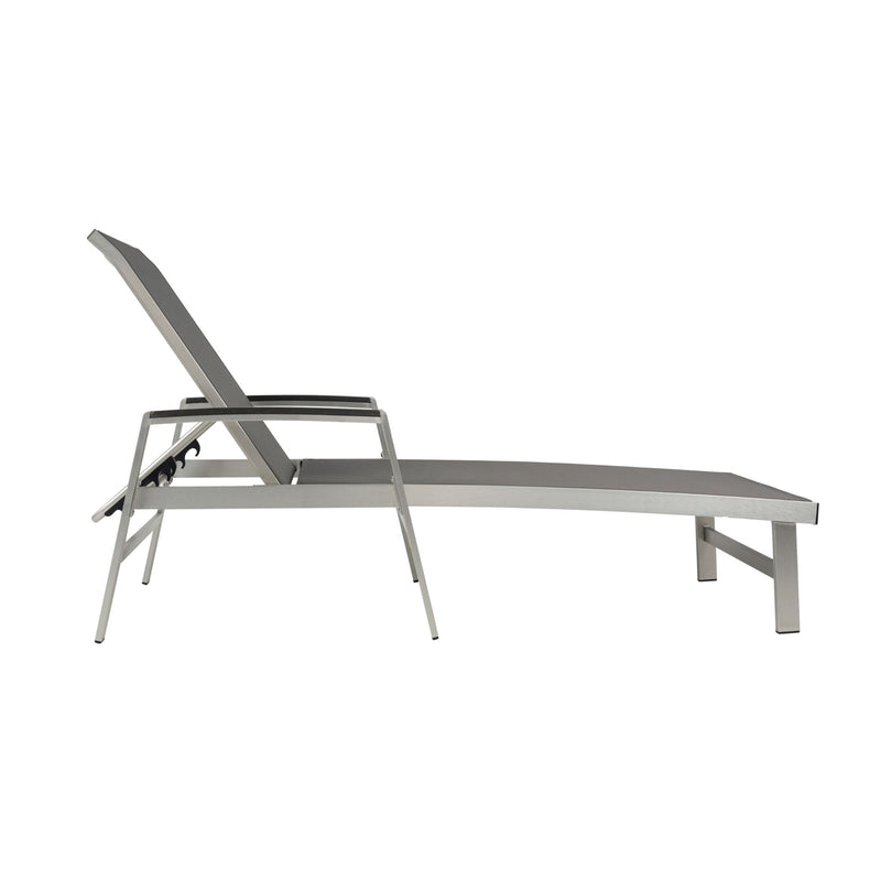 Oaxton - Chaise Lounge