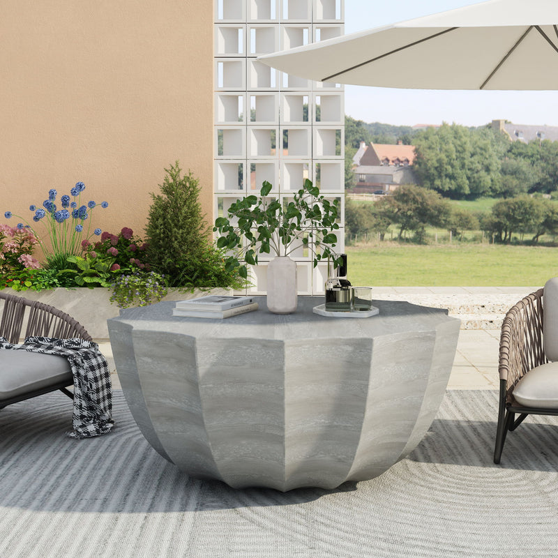 Modern Round Coffee Table For Indoor / Outdoor