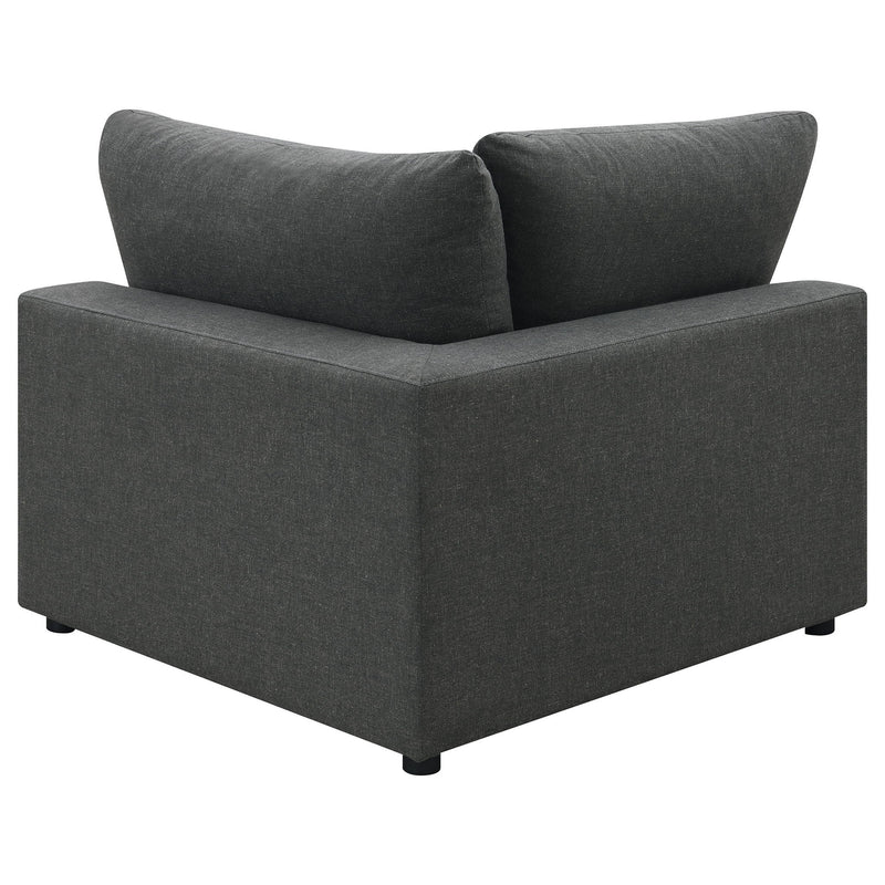 Rhette - Upholstered Sectional With Reversible Cushions